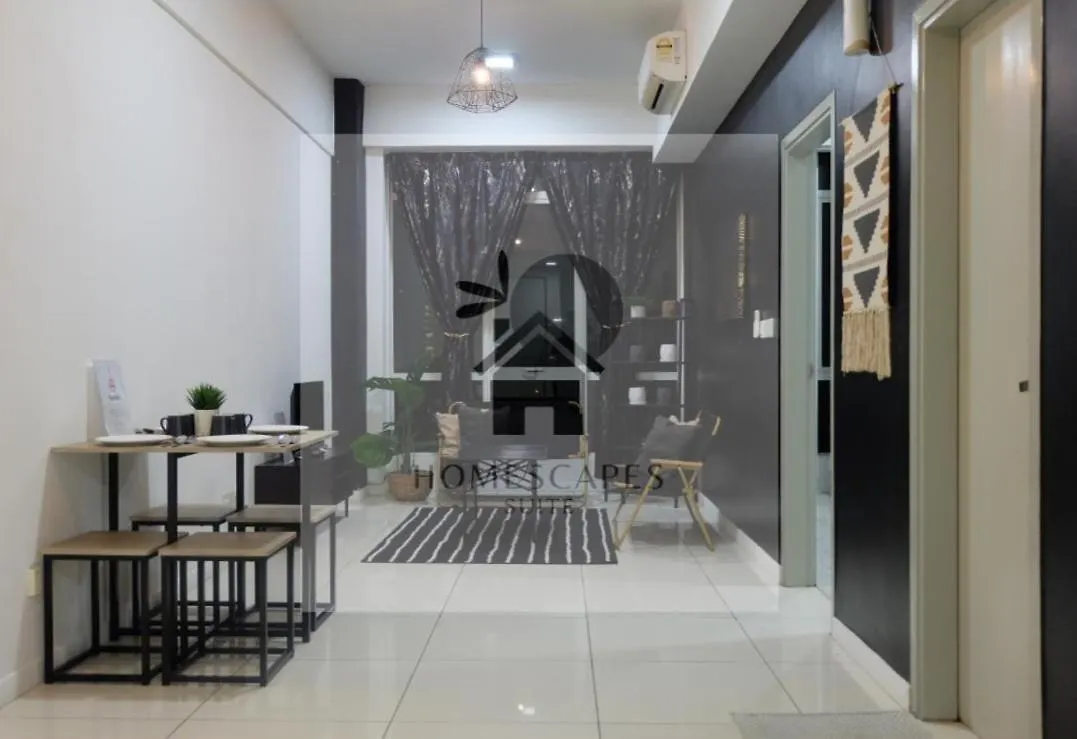 アパート Sutera Avenue Homescapes Suite コタキナバル